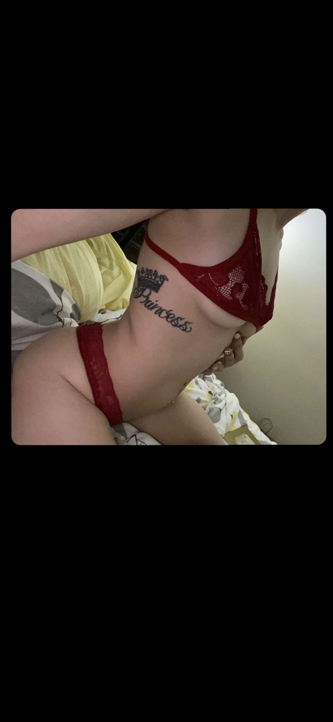 babyyygirlll3 onlyfans leaked picture 1