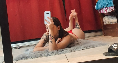 beelxx onlyfans leaked picture 2