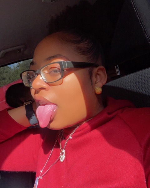 eninaa onlyfans leaked picture 1