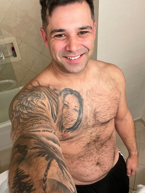 jorge_cloonivarez onlyfans leaked picture 2