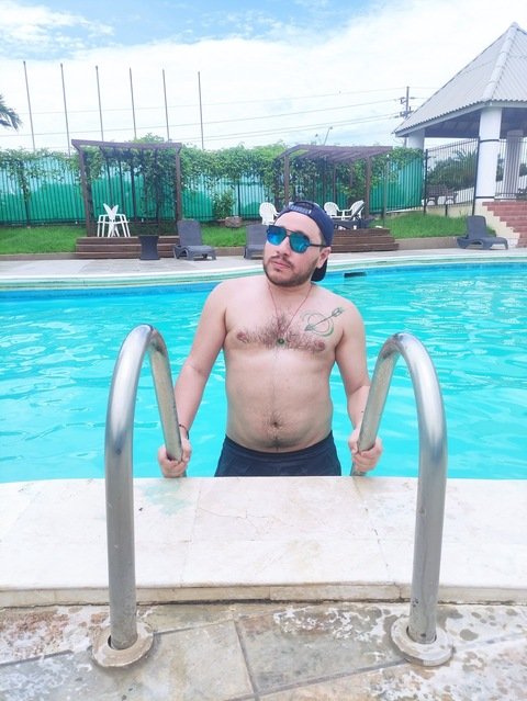 just1786 onlyfans leaked picture 2