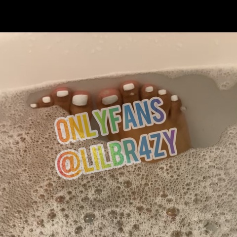 lilbr4zy onlyfans leaked picture 1