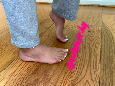 soleless.ky onlyfans leaked picture 1