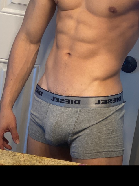 steven6914 onlyfans leaked picture 1