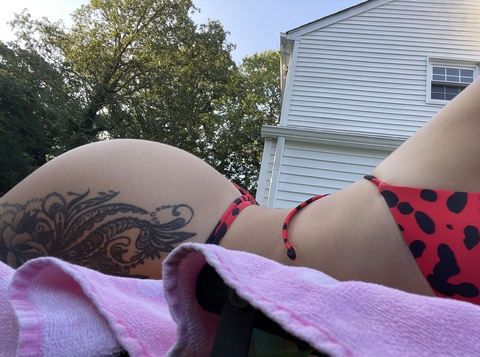 viewintoskyez onlyfans leaked picture 1