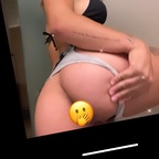 vivianacasamannn onlyfans leaked picture 1