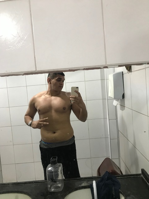 wltar onlyfans leaked picture 2
