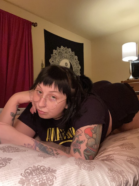 xmomxbodx onlyfans leaked picture 1